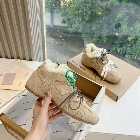 Winter sneakers - Picture 2 of 15